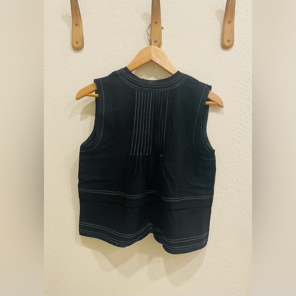 Amazon Black/White Embroidered Swing Crop Tank Size Small - Picture 3 of 3